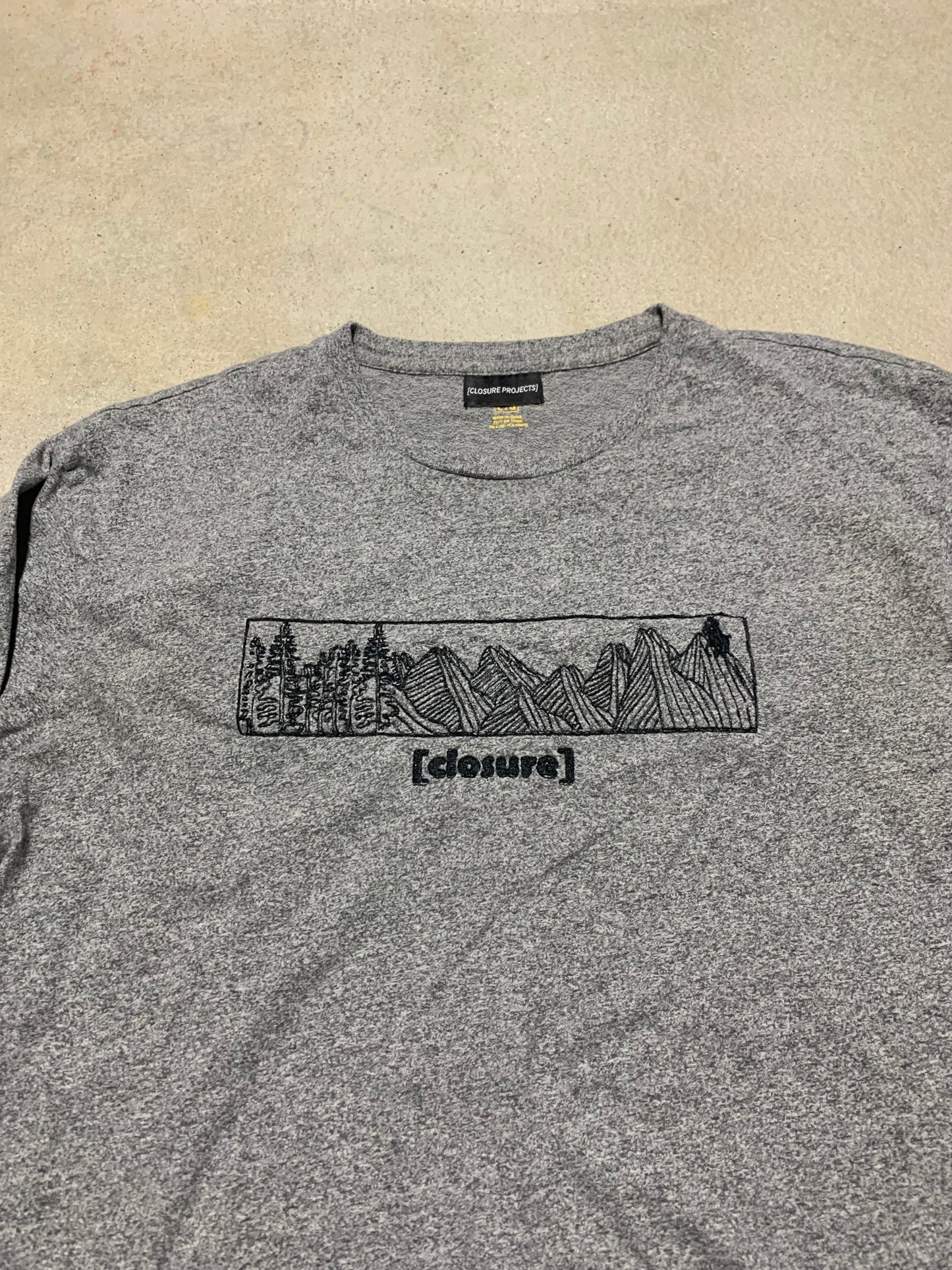 [Mountain] Tee - Heather Grey